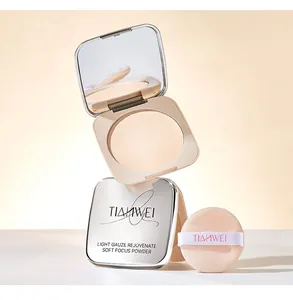 Detailed view of Tianwei Light Gauze Soft Focus Powder compact with mirror and applicator