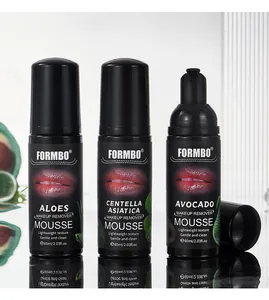 Drei Varianten des tiefenreinigenden Make-up-Entferner-Mousse in 60-ml-Pumpflaschen