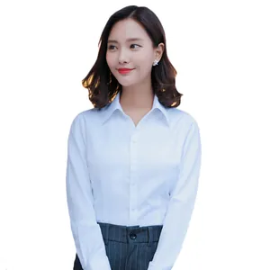 Chemise professionnelle blanche à manches longues pour femmes, coupe ajustée élégante