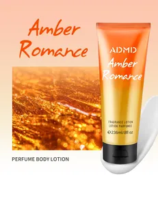 Vista dettagliata del tubo di lozione profumata ADMD Amber Romance con texture ambra.