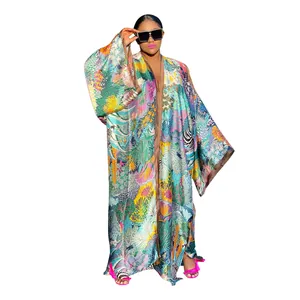Vibrant colorful floral print loose long-sleeved kimono windbreaker robe for women in autumn
