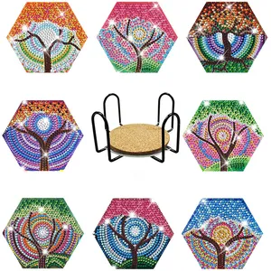 DIY diamant schilderij onderzetters set met 8 zeshoekige boomontwerpen en houder