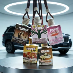 FORMBO Désodorisant de Voiture Bouteille de Parfum en Verre Suspendue Avec Couvercle en Bois Parfum Longue Durée Décor Intérieur
