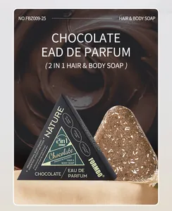 Detalle del jabón 2 en 1 para cabello y cuerpo con aroma a chocolate FORMBO y envase de lujo
