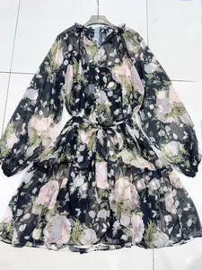 Elegant floral chiffon dress featuring lantern sleeves, single-breasted buttons and waist tie.