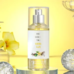 Dettaglio di uno spray profumato alla vaniglia da 88ml con illuminazione gialla calda