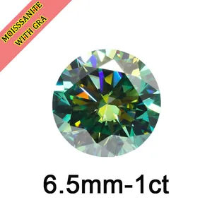 Nahaufnahme eines 1ct brillanten grünen Moissanit-Steins im Rundschliff mit GRA-Zertifikat
