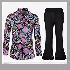 Disfraz de discoteca años 70 para hombre con camisa de flores y pantalón de campana retro