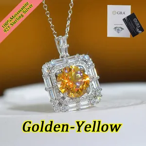 Dettaglio di collana con pendente in moissanite giallo oro in argento 925
