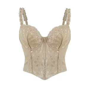 Vista dettagliata di un bustier in pizzo retrò francese con ferretto e stecche