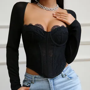 Sexy schwarzes Spitzen-Korsett-Top mit langen Netzhülsen und Fischgräten-Struktur