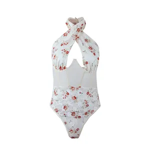 Body a lupetto in pizzo floreale con pannelli in rete velata e stecche a corsetto