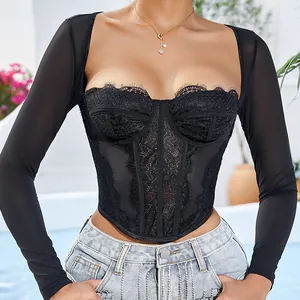 Sexueller schwarzer Spitzen-Mesh-Korsett-Top mit Karree-Ausschnitt und langen Ärmeln.