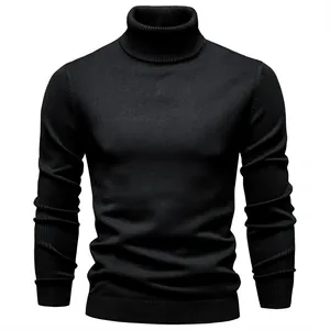 Schmal geschnittener schwarzer Herren-Rollkragenpullover aus feinem Strickgewebe