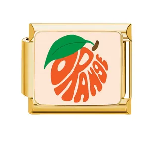 Charm italiano in acciaio inossidabile dorato con design arancia stilizzata e foglia