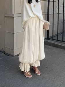 Elegante Franse stijl crèmekleurige geplooide bubble broek met ruches aan de zoom