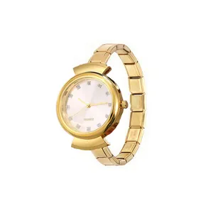 Elegante goldene italienische Moduluhr mit Kristallindexen und Edelstahlarmband