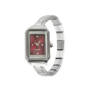 Reloj de mujer rectangular elegante con esfera roja y correa de acero inoxidable plata