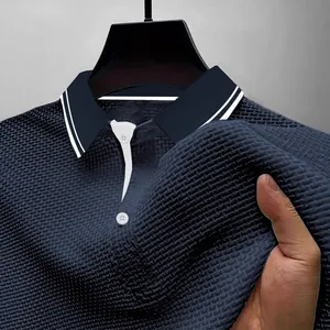 Premium heren polo shirt van ijszijde met wafeltextuur en overhemden kraag