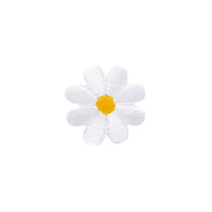White daisy embroidery patch for DIY clothing and backpack decoration crafts