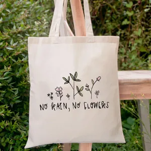 Stijlvolle canvas draagtas met 'No Rain No Flowers' bloemenprint en inspirerende quote