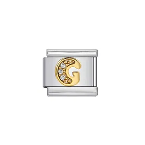 Λεπτομέρεια ατσάλινο modular charm με χρυσό γράμμα G και λαμπερά κρύσταλλα