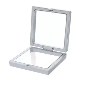 Caja expositora cuadrada blanca con película flotante 3D para joyas y charms