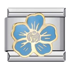 Premium lichtblauwe emaille bloem Italiaanse charm link in goudkleurig titanium staal