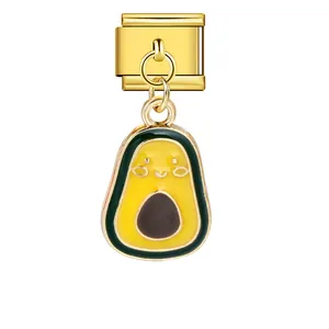 Charm avocat mignon en émail pour bracelets modulaires DIY avec un petit visage souriant
