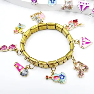 Goldenes italienisches Modul-Armband mit bunten Emaille-Musik- und BFF-Anhängern