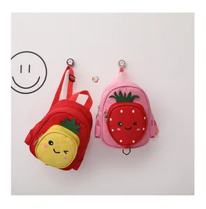 Lindas mochilas escolares de dibujos animados de fresa y piña para preescolares