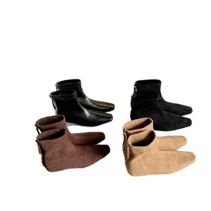 Botines minimalistas de punta cuadrada para mujer con cuña de 5cm y cremallera trasera.