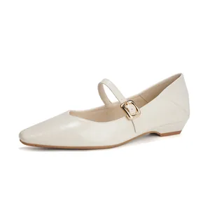 Französischer Retro-Stil beige Mary Jane Ballerinas mit spitzer Kappe und Schnalle