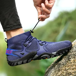 Breathable mesh outdoor wading shoes for hiking and water sports with quick laces.
