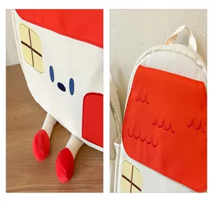 Vista detallada de la linda mochila de dibujos animados para niños con solapa roja