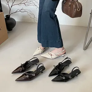 Franse Vintage Spitse Slingback Hakken Voor Dames Middelhoge Kitten Heel Microvezel Retro Sandalen Zwart Broken Wit Bruin