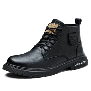 Waterdichte antislip werkschoenen voor heren van zwart leer voor in de keuken