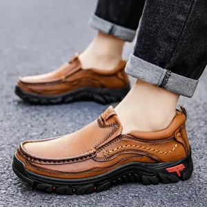 Mocassins en cuir marron pour hommes avec semelle en caoutchouc pour la marche et la conduite
