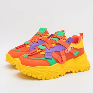Sneakers chunky multicolore da donna con suola spessa e rete traspirante
