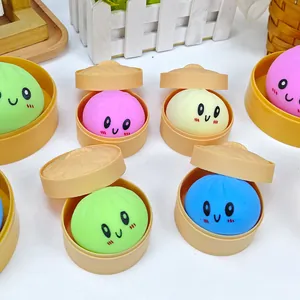 Giocattoli squishy a forma di panino colorato per alleviare lo stress in mini cestini
