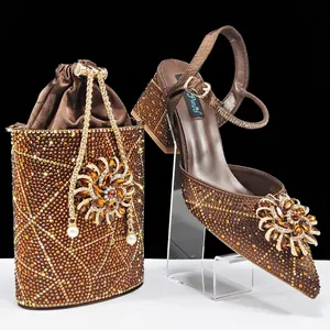 Juego de Tacones Altos de Lujo con Diamantes de Imitación para Mujer y Bolso a Juego Punta Estrecha Tacón Grueso Boda Banquete Kit