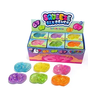 Giocattoli squishy al maltosio glitterati in forme numeriche 67 con scatola da esposizione