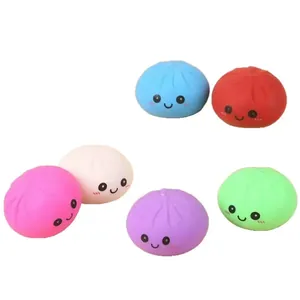 Set di sei simpatici squishy colorati a forma di gnocco, giocattoli antistress fidget