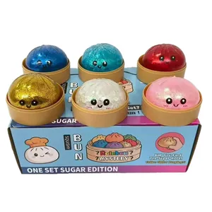 Juego de 6 squishies de dumplings con purpurina de colores y expresiones lindas.