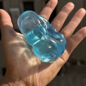 Transparant blauw ijsblokje squishy speelgoed voor effectieve stressverlichting