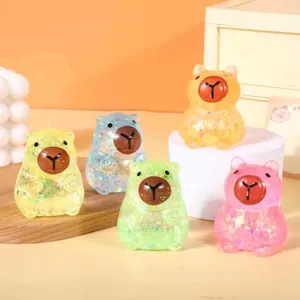 Set de juguetes antiestrés capibara con purpurina para relajación y decoración de escritorio