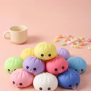 Mignon jouet à presser coloré en forme de brioche pour soulager le stress et le jeu sensoriel