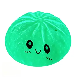 Giocattolo antistress a forma di panino verde menta fluorescente con faccina carina