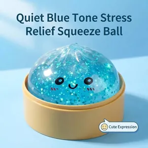 Vista dettagliata del giocattolo antistress a forma di panino blu glitterato con viso