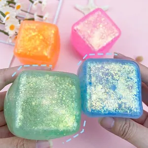 Jouet squishy cube d'eau pailleté coloré pour soulager le stress et le jeu créatif des enfants